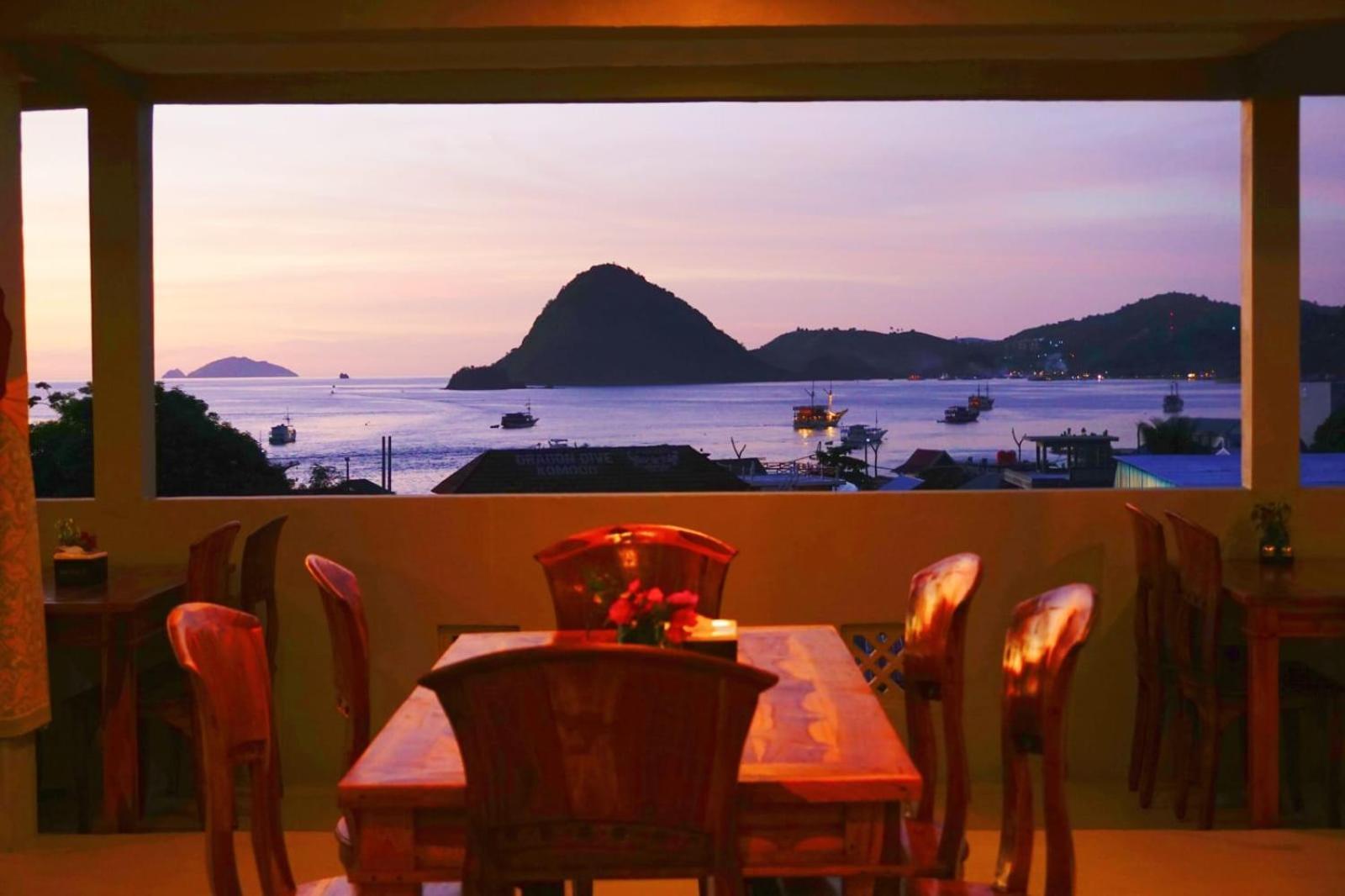 Komodo Lodge Labuan Bajo Exteriör bild