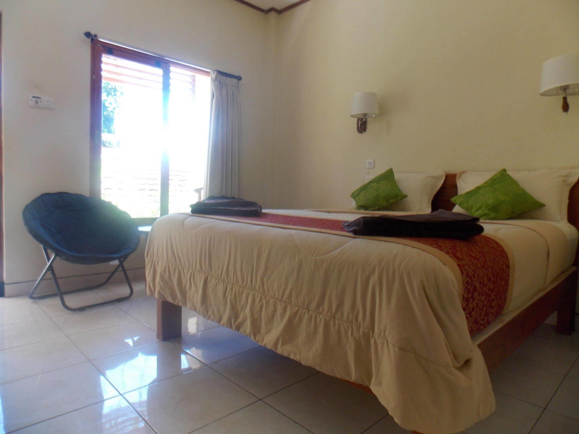 Komodo Lodge Labuan Bajo Exteriör bild