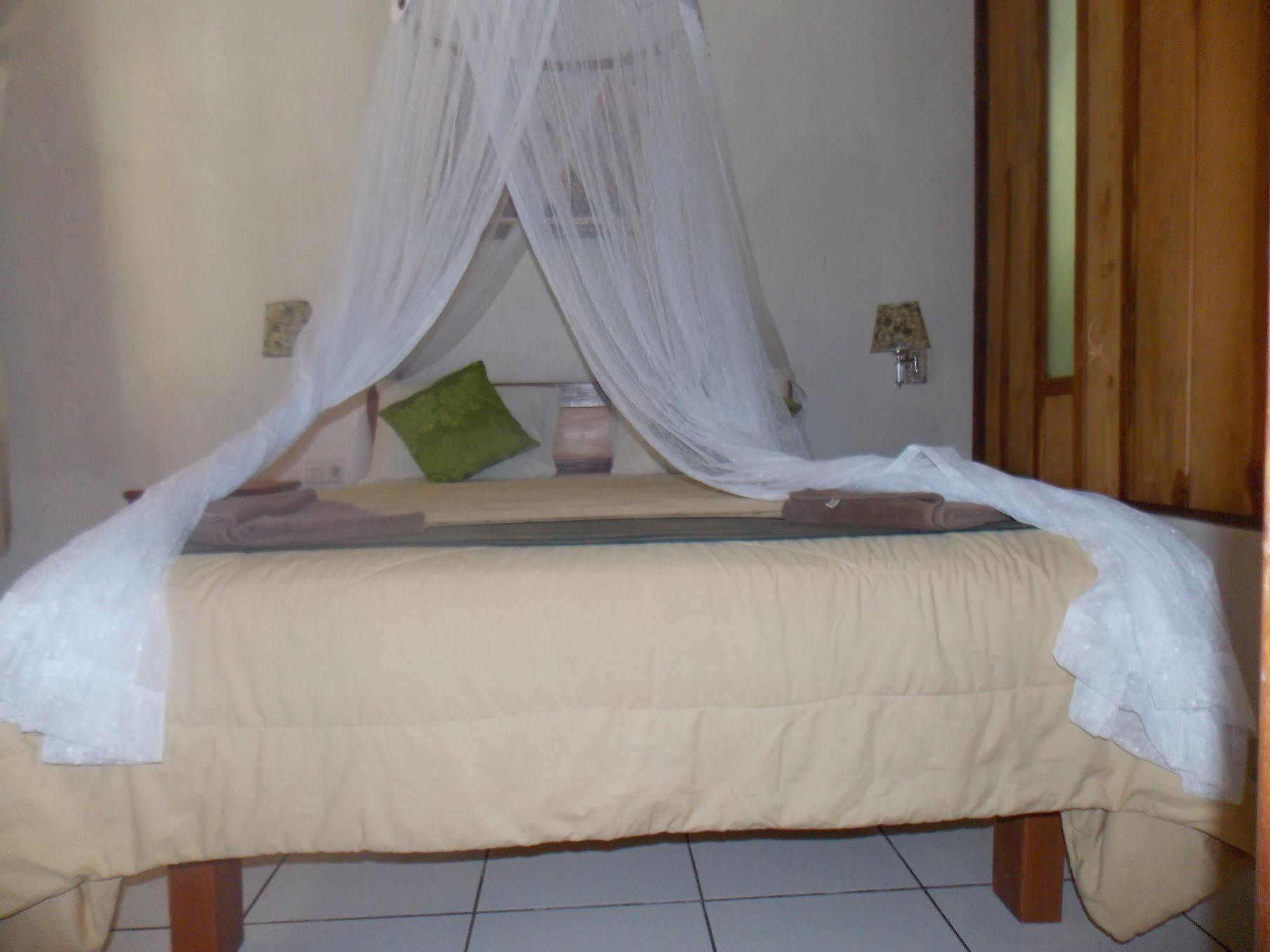 Komodo Lodge Labuan Bajo Exteriör bild